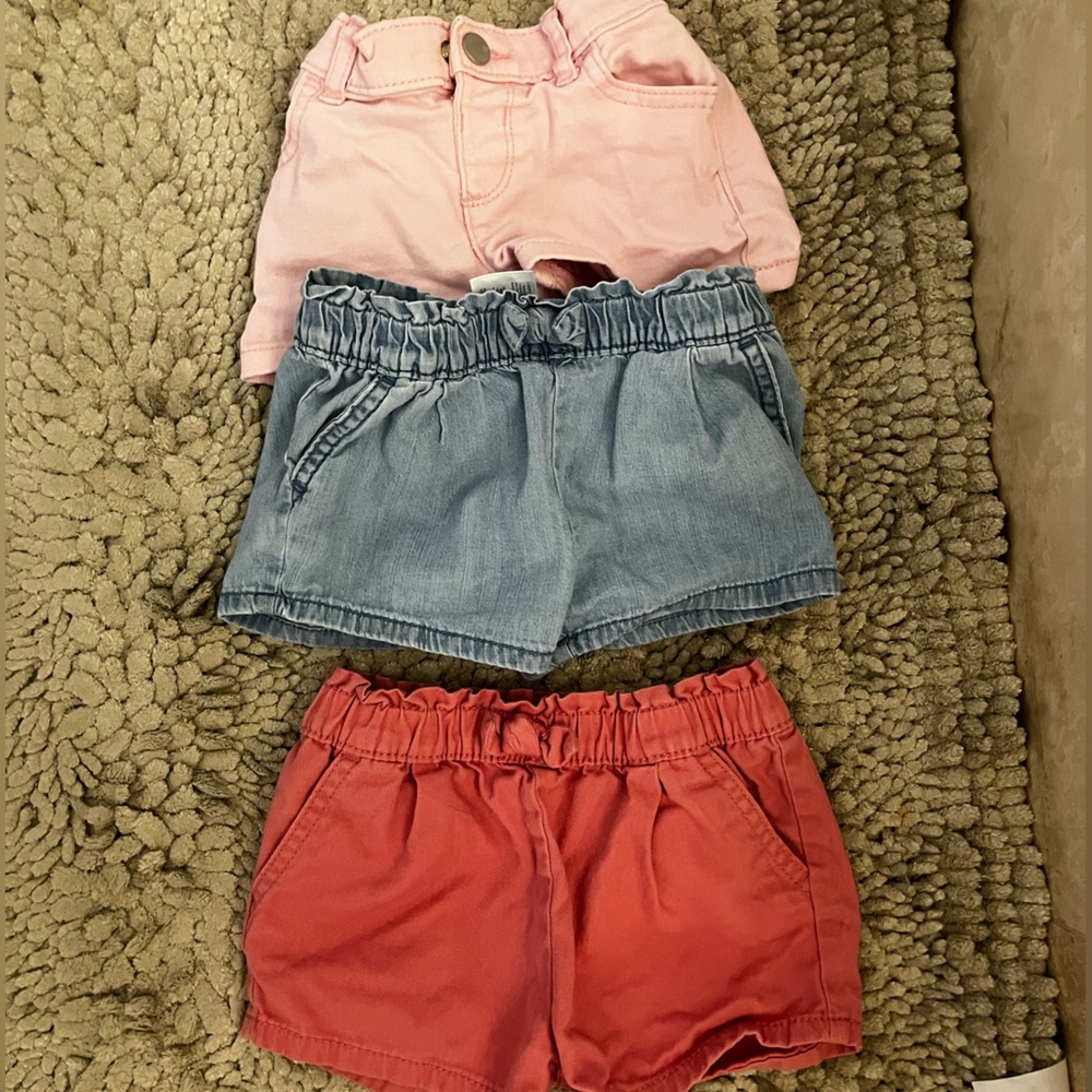 Baby toddler girl shorts bundle - children’s place Oshkosh 12-18 months
